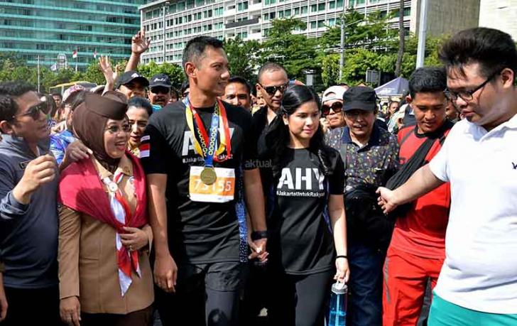 ''Itu Mbak Annisa Sebelahnya Anak Pak SBY