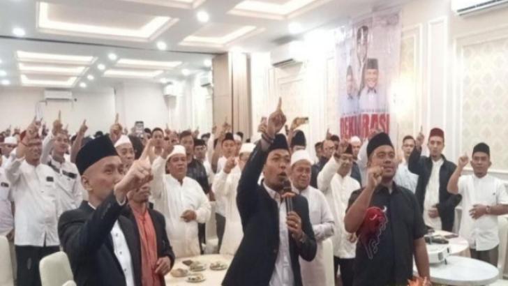 Pilgubri 2024, Abdul Wahid-SF Hariyanto Dapat Dukungan Ulama dan Guru Ngaji di Riau