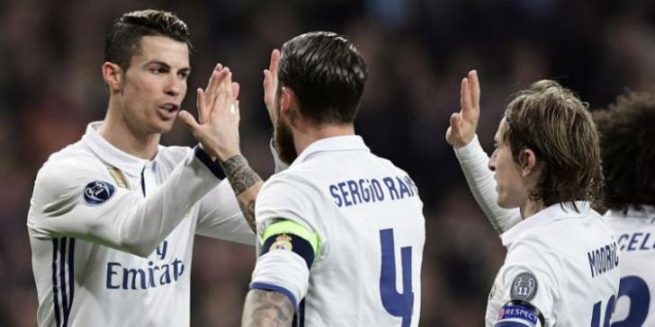 Benarkah Cristiano Ronaldo Pemain Individualis?