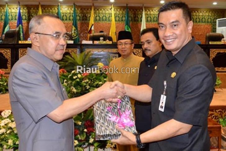 Kewenangan Pengelolaan SMA Dialihkan, Pemprov Riau Klaim Beban Anggaran Bertambah