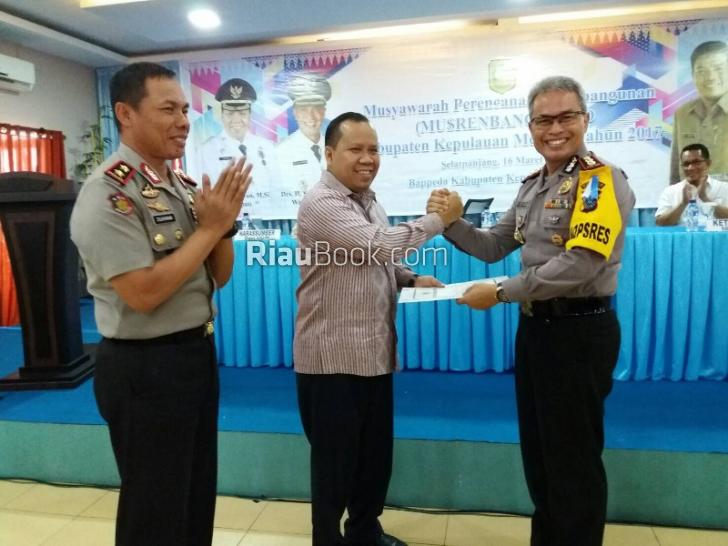 Polda Riau Terima Tanah Hibah dari Pemkab Meranti