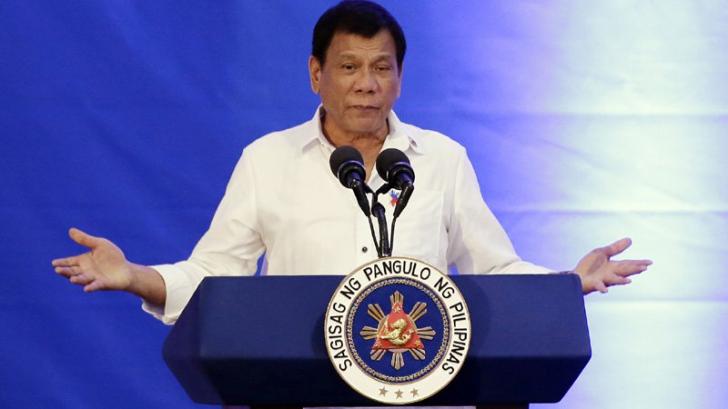 Duterte: Saya Juga Rekomendasikan satu atau dua Uskup Cicipi Sabu-sabu