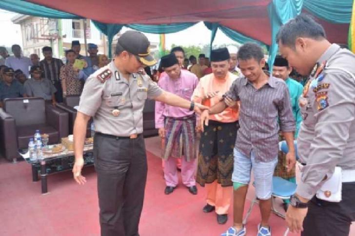 Ssst, Ada Desa Pelopor Tertib Berlalu Lintas di Siak, Isma Menangis Dipasang Kaki Palsu