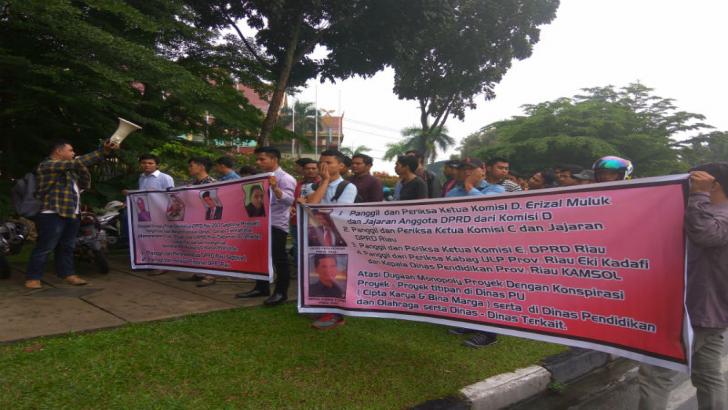 Datangi Gedung Dewan, Berantas dan Forpemanas Endus Praktik Monopoli Proyek di Pemprov Riau