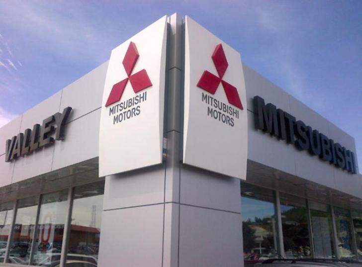 Konsumen Mitsubishi Kecewa Dealer Pelalawan Tutup, 'Kami Keluarkan Biaya Tambahan'