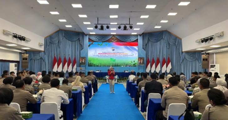 Polda Riau Gelar Pelatihan Public Speaking Dukung Program Green Policing