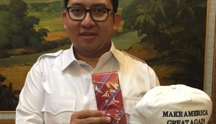 Fadli Zon: KPK jangan Lebay, Topi Donald Trump Disamakan dengan Barang Mangga Dua