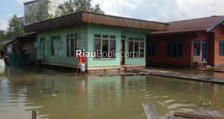 Fenomena Alam Akibatkan Banjir Rendam Ratusan Rumah di Meranti