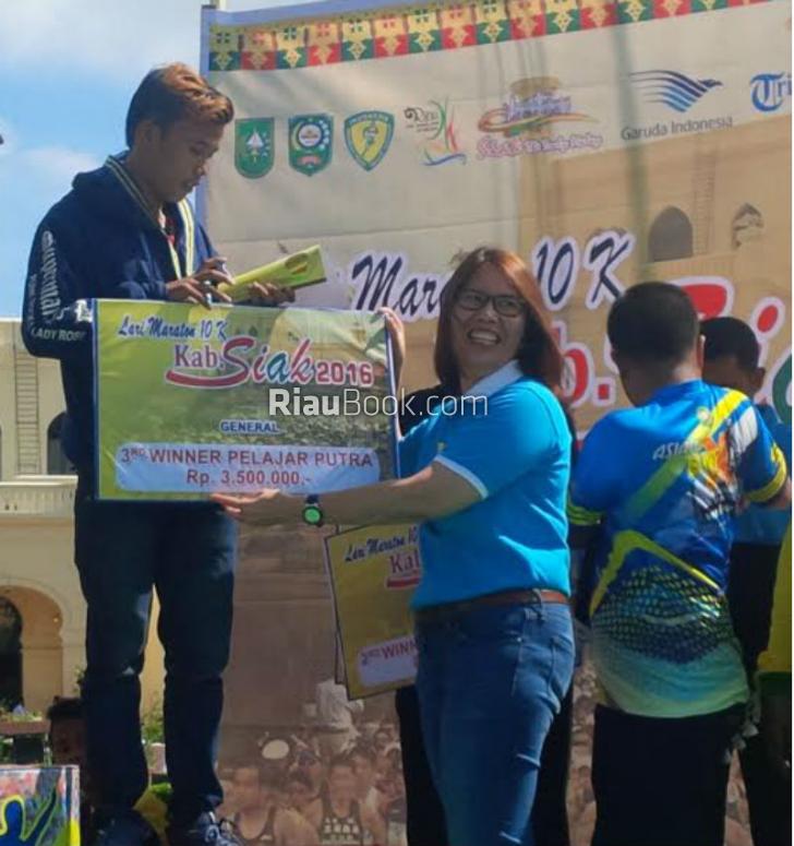 Lomba Lari 10K Siak 2016, Achmad Fikri Sukses Naik Podium Pertama