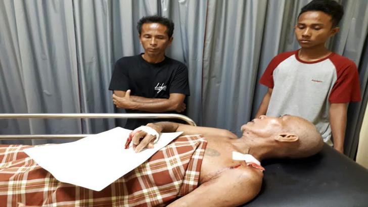 Astaga, Anak Durhaka Bacok Ayah Kandung di Kampar