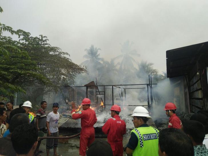 Rumah Warga Pasir Penyu Hangus Dilahap Si Jago Merah