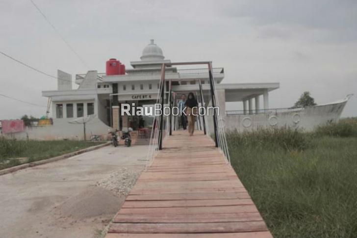 Mau Tahu, Kafe Paling Unik di Rokan Hilir?