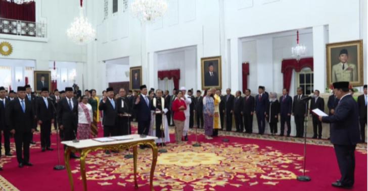 Presiden Prabowo Lantik Sekretaris Kabinet dan Wakil Menteri Kabinet Merah Putih