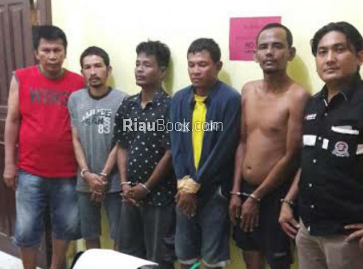 Polsek Tambang Tahan Empat Tersangka Pencurian Mobil