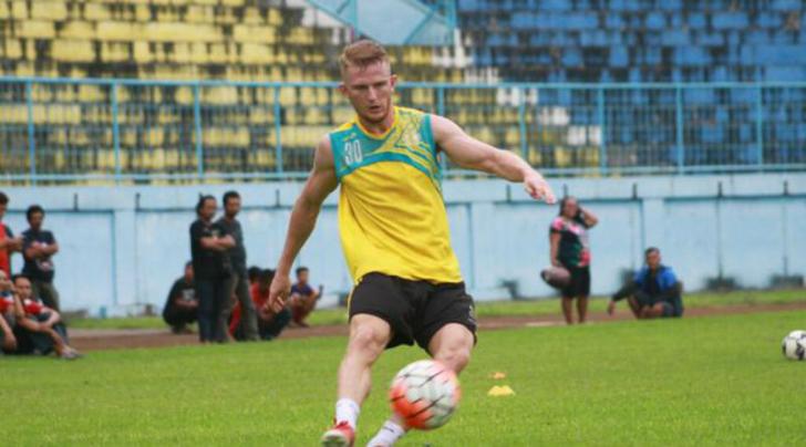 Andrea Bitar Latihan bersama Arema FC