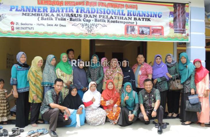 Kerajinan Batik Tradisional Kuansing Bisa Dipasarkan ke Luar Daerah