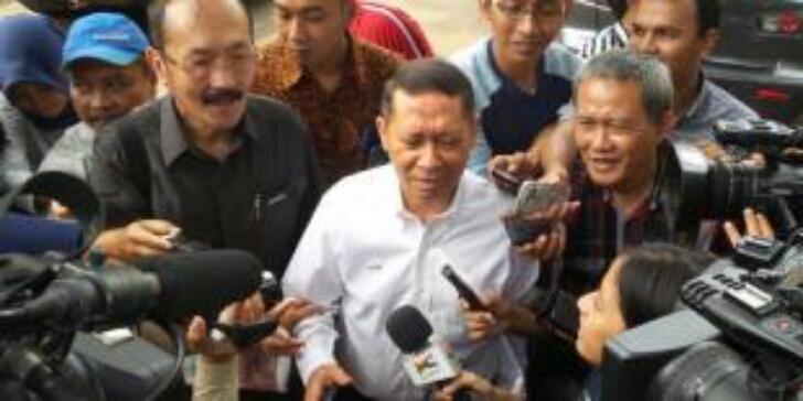 Menteri Rini Resmi Pecat Dirut Pelindo II RJ Lino
