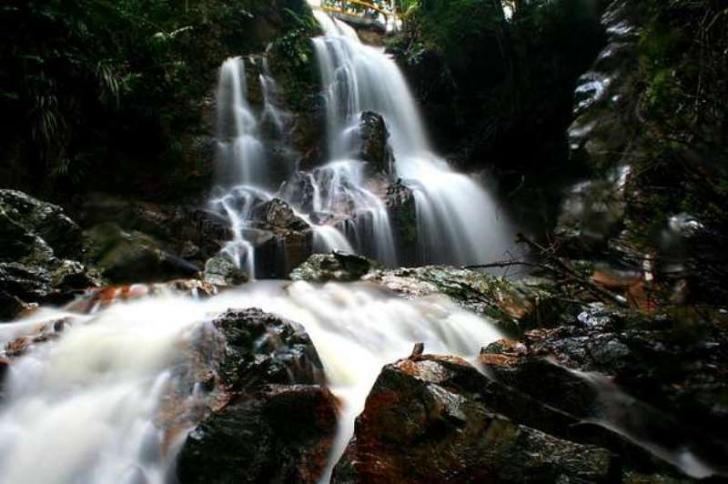 Wisata Jalan-jalan Biasa Membosankan? Coba Berpetualang di Riau Ada Lokasi Menantang Ini