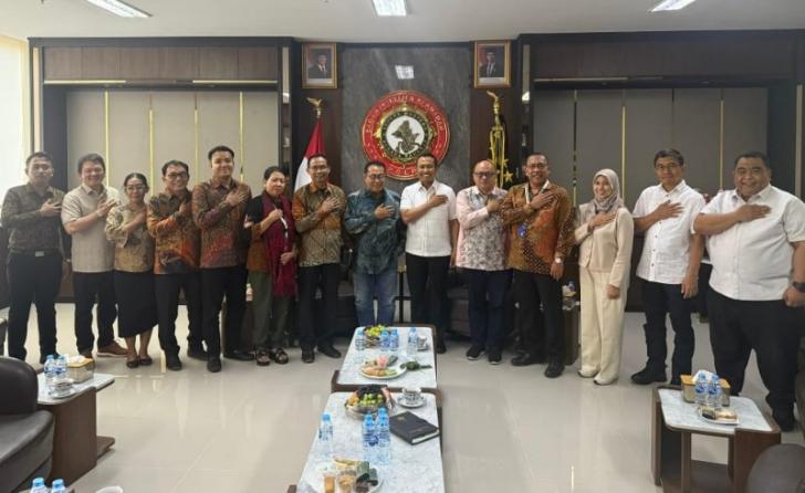 SMSI Pusat Temui Kabaintelkam Polri Bahas Media Siber Profesional