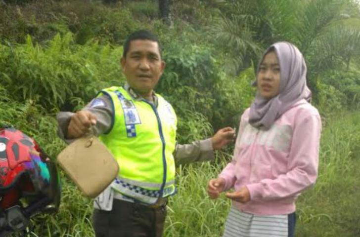 Beraksi di Lintas Timur, Pelaku Jambret Menyerah Diuber Dua Polantas