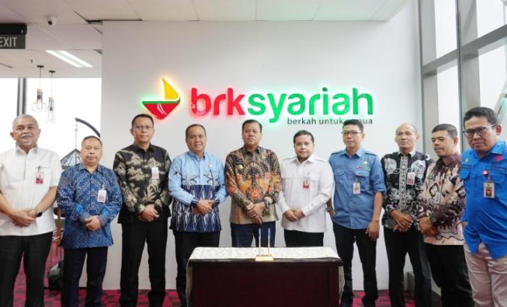 Pemkab Kuansing Ajukan Pembiayaan ke BRK Syariah Untuk Membayar THR Pegawai
