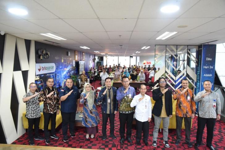 BRK Syariah Sukses Menggelar Workshop Membangun UMKM Berkelanjutan melalui Inovasi dan Teknologi