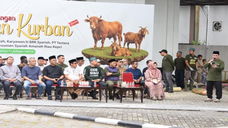 BRK Syariah Gelar Pemotongan 19 Hewan Kurban, Tebar Kepedulian dan Kebersamaan