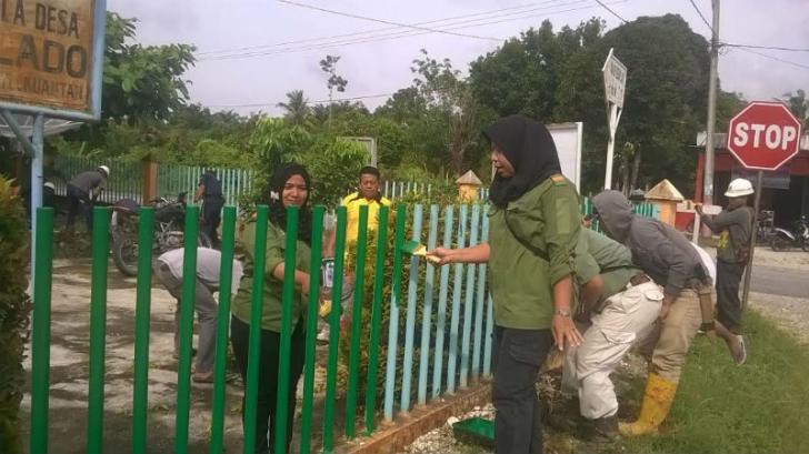 Akhir Tahun, Masyarakat Bersih-bersih di Desa Kebun Lado
