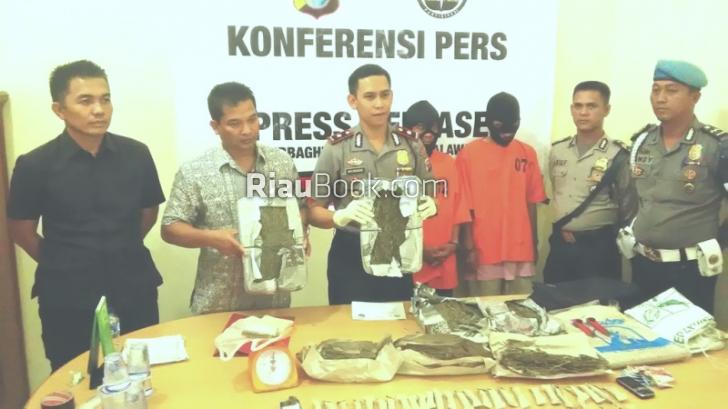 4 Kilo Ganja Dari Medan, Sampai Pelalawan Jatuh ke Tangan Polisi