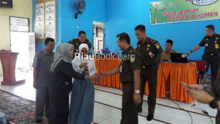 Narkoba Adalah Sampah, Kajari Kuansing: Jangan Pernah Mencobanya