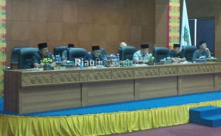 Ini Pesan Indra Gunawan Dalam Penutupan Sidang Tahunan