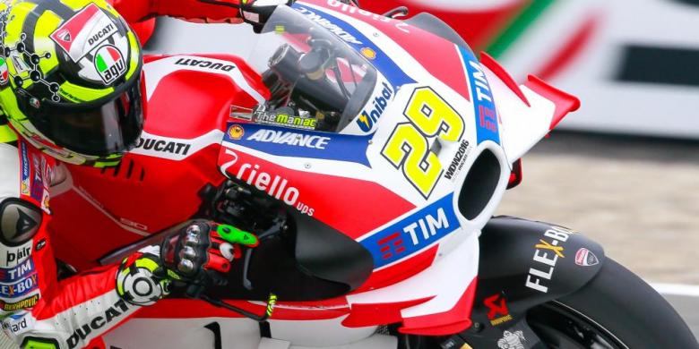 Andrea Iannone Tebar Ancaman Bagi Marquez