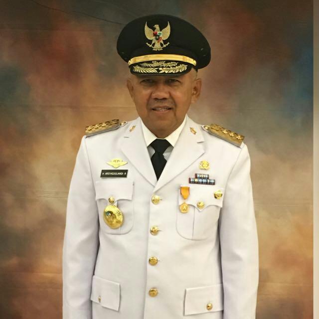 Hari Ini, Pemilihan Wakil Gubernur Riau, Ruspan atau Wan Thamrin?
