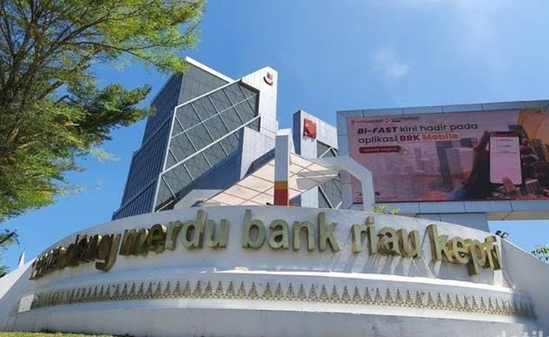BRK Syariah Cacat Hukum? OJK: Proses BRK Syariah Berpatokan Pada Permendagri