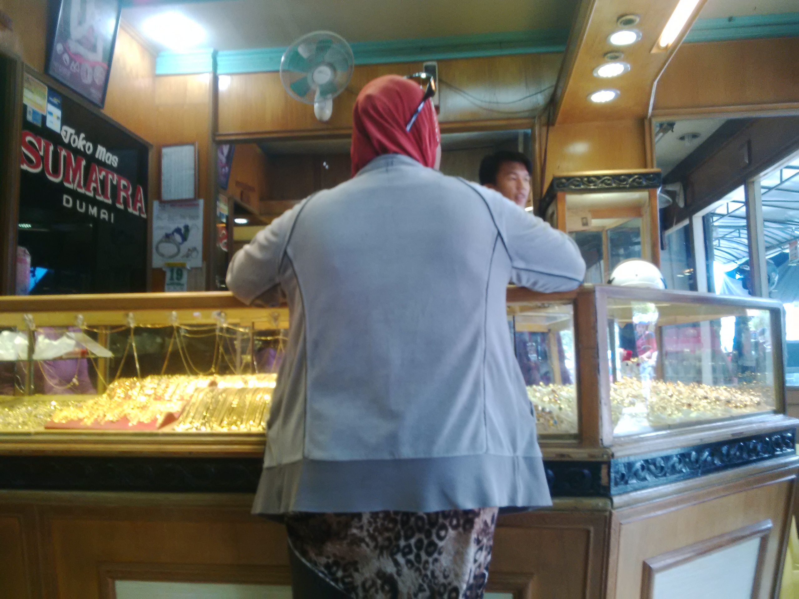 Di Awal Tahun 2017, Harga Perhiasan Emas Kembali Naik