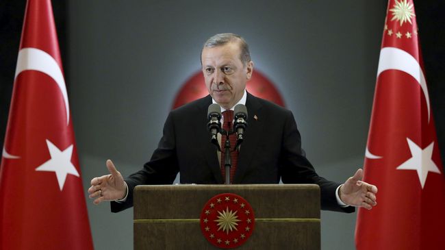 Erdogan Perintahkan Rakyat Turki Lawan Kudeta Militer