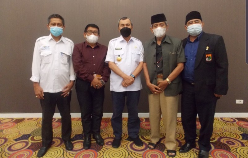 Gubernur Riau Bakal Buka Mubes IV IKMR