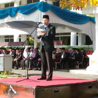 Hari Pertama Kerja Plt Wako Jadi Irup Upacara Sumpah Pemuda
