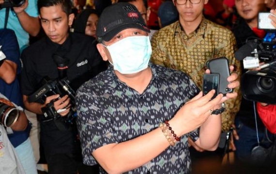 Siang Ini ke KPK, Hasto Bawa Semua Bukti Pelanggaran Samad