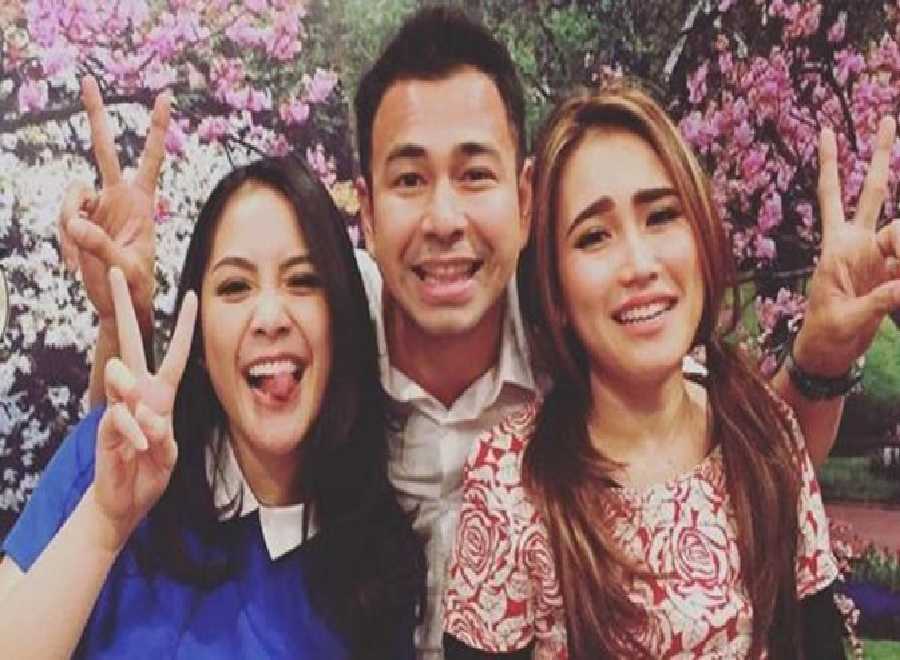 Heboh, Raffi Ahmad Digrebek Sama Ayu Ting-ting di Apartemen