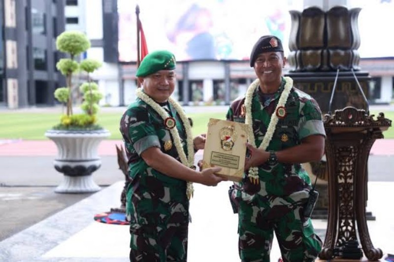 Hubungan Panglima TNI & Dudung Baik-baik Saja, Andika: Semua Sesuai Peraturan Undang-undang