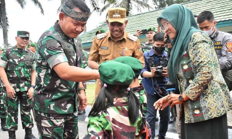 Jenderal Dudung ke Kampar, Jalankan Perintah Panglima Andika Libatkan Satgas Yonif Jaga Perbatasan Papua