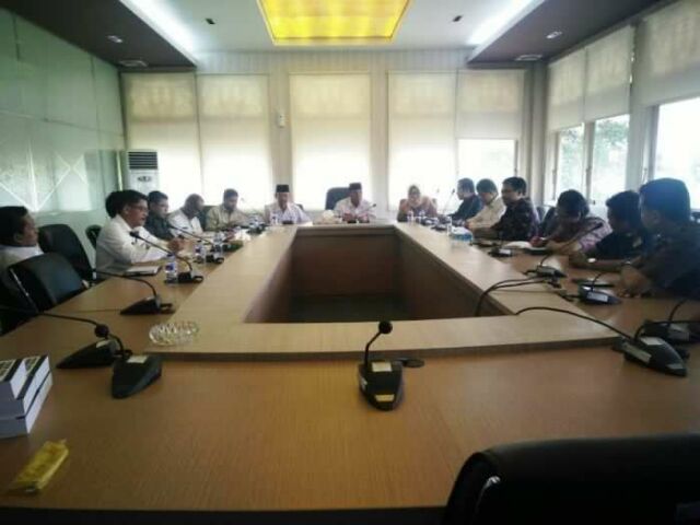 Sosialisasi Pilgubri 2018, Komisioner KPU Riau Kunjungi Pelalawan