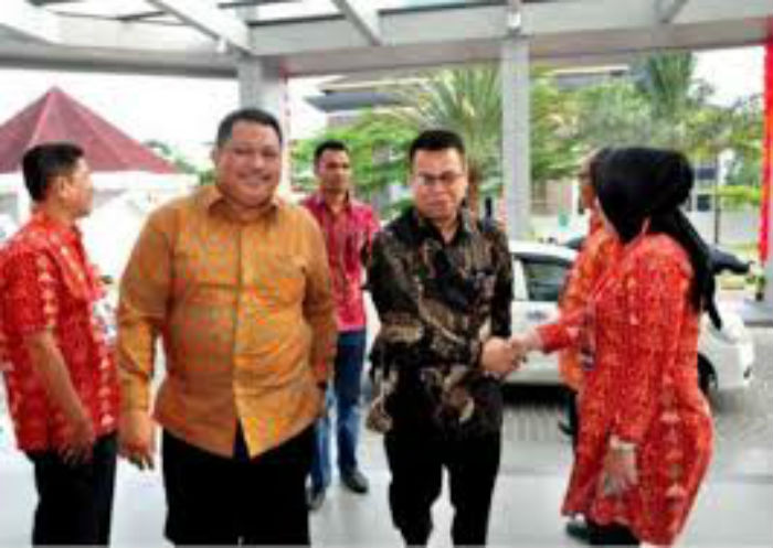 Kunjungan Ke Mandau, Wabub Santuni Anak Yatim dan Kaum Dhuafa