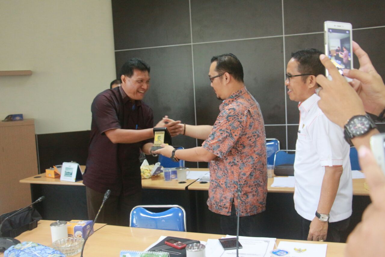 Anggota Dewan Jambi Belajar Penyaluran Dana Hibah dan Basos di Indragiri Hilir
