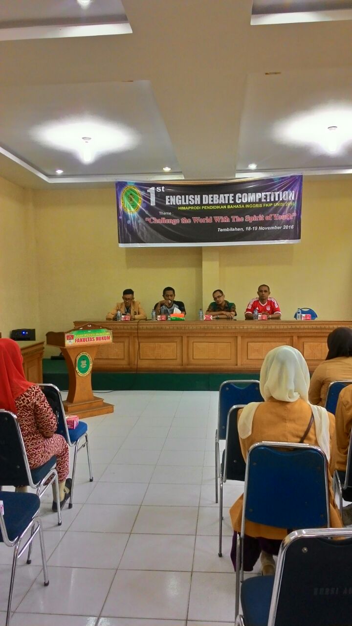 Lomba Debat Bahasa Inggris di Unisi Resmi Dimulai