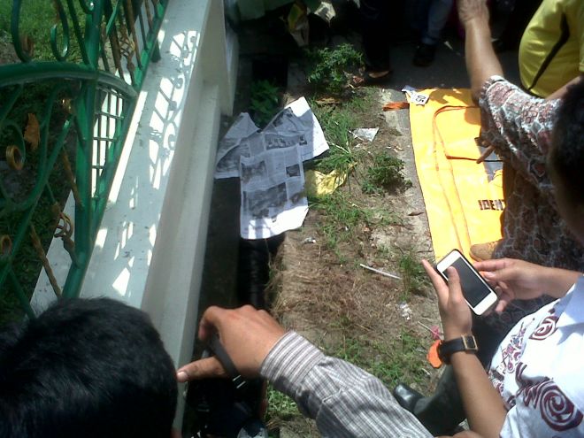 Mahasiswi Teriak Lihat Mayat di Selokan
