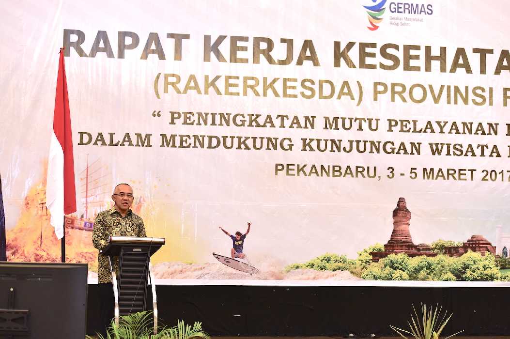 Mendengar Ada Pungli, Gubri Langsung Panggil Kadiskes Riau