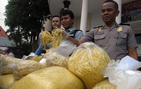 Temuan Mie Berformalin, Omzet Pedagang Bakso di Pekanbaru Anjlok 60 Persen
