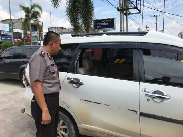 Pecahkan Kaca Mobil, Uang 1,334 Milliar Lesap Digondol Maling